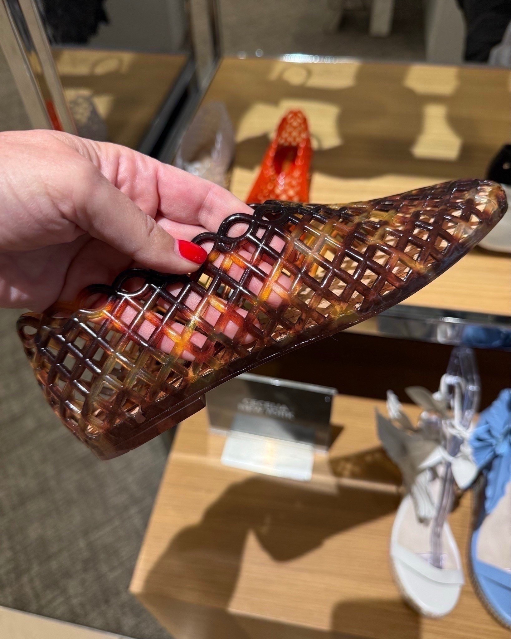 Jellies are making a comeback 



#LTKSeasonal #LTKdayinmylife #LTKootd