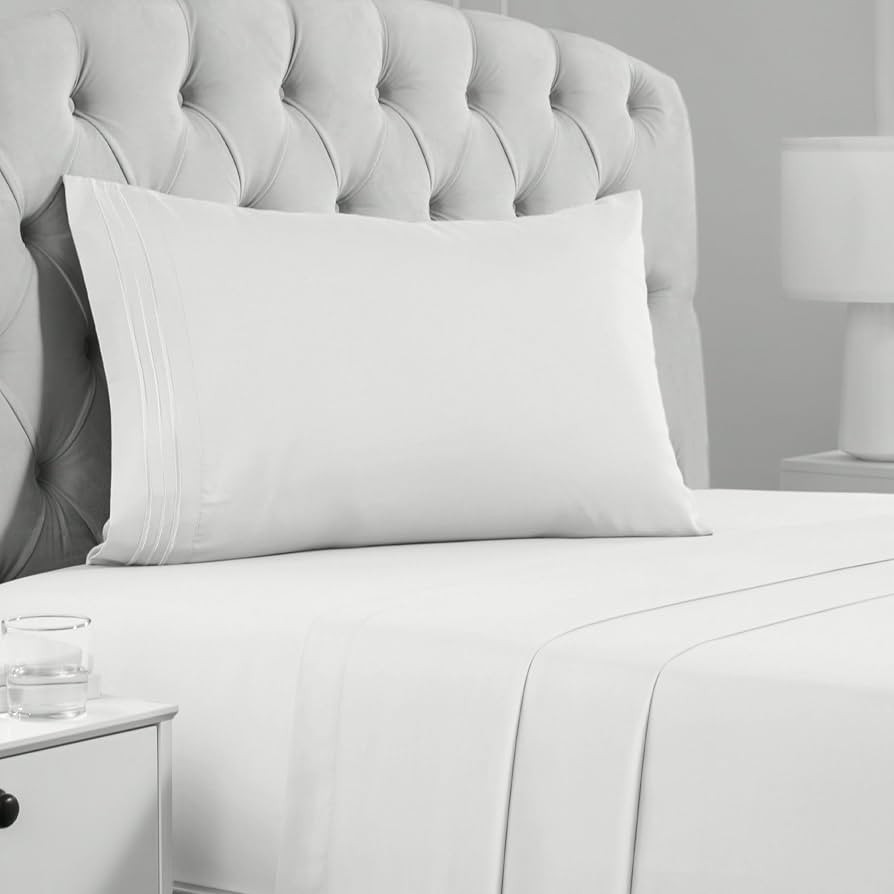 Mellanni Twin Sheets Set - 3 PC Iconic Collection Bedding Sheets & Pillowcases - Hotel Luxury, Ex... | Amazon (US)