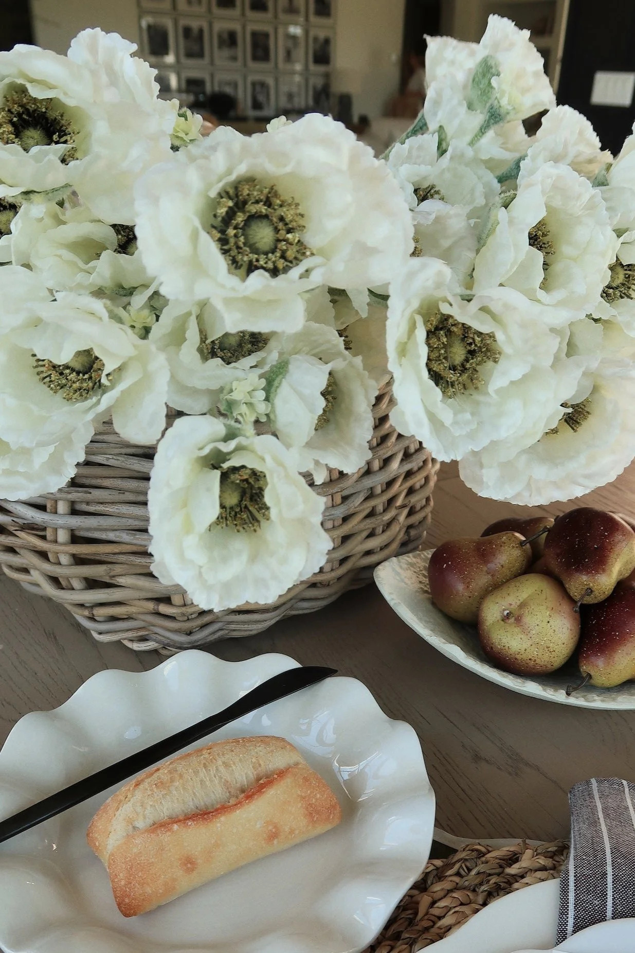 Lulu Poppy Branch - White | THELIFESTYLEDCO