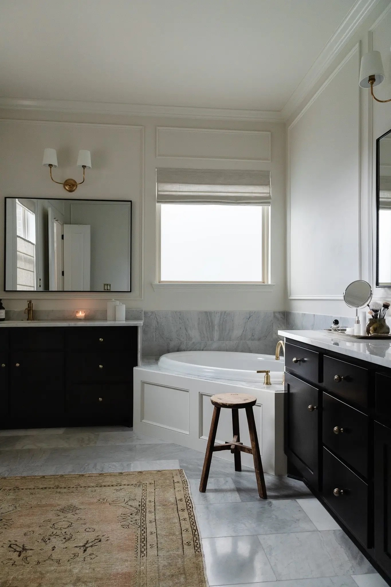 ✨ My DIY Bathroom Makeover ✨

Use code SHELLEY25 for 25% off my window shades

Use code HB25 for 25% off my towels

Linking to the linen Roman shades, brass double arm sconce, black framed mirror, brass bathroom faucet, bathroom canisters, striped bath towels, similar vintage Oushak rug and vintage round wood stool

#LTKHome