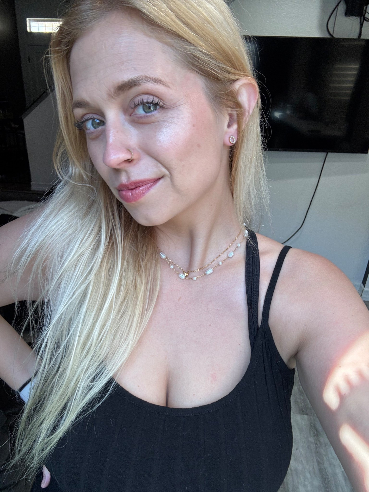 Summer ✨ glow ✨ with tanning and highlighter! 

#LTKmomlife #LTKBeauty #LTKselfcare