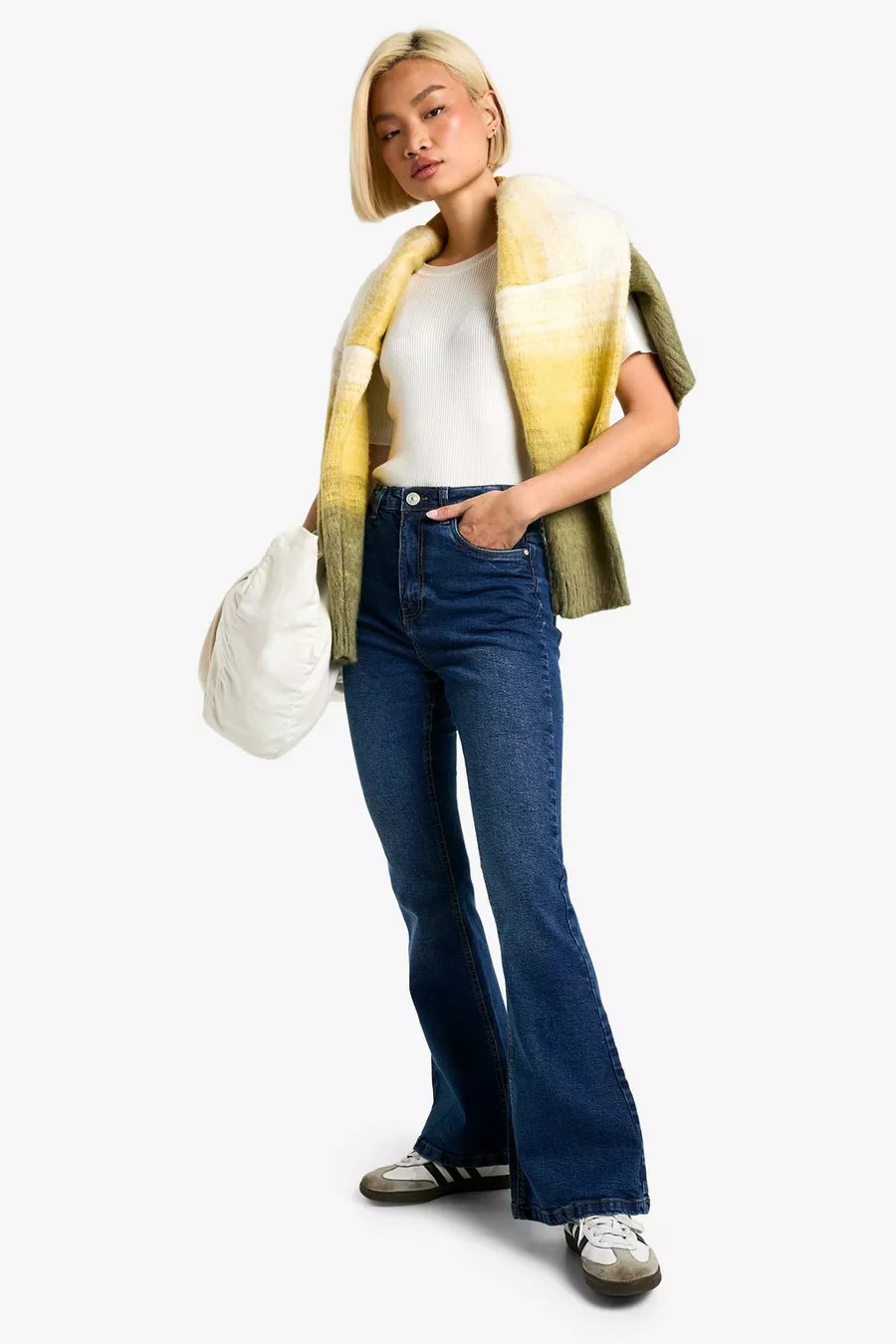 Butt Shaper High Rise Skinny Flared Jeans | Boohoo.com (UK & IE)