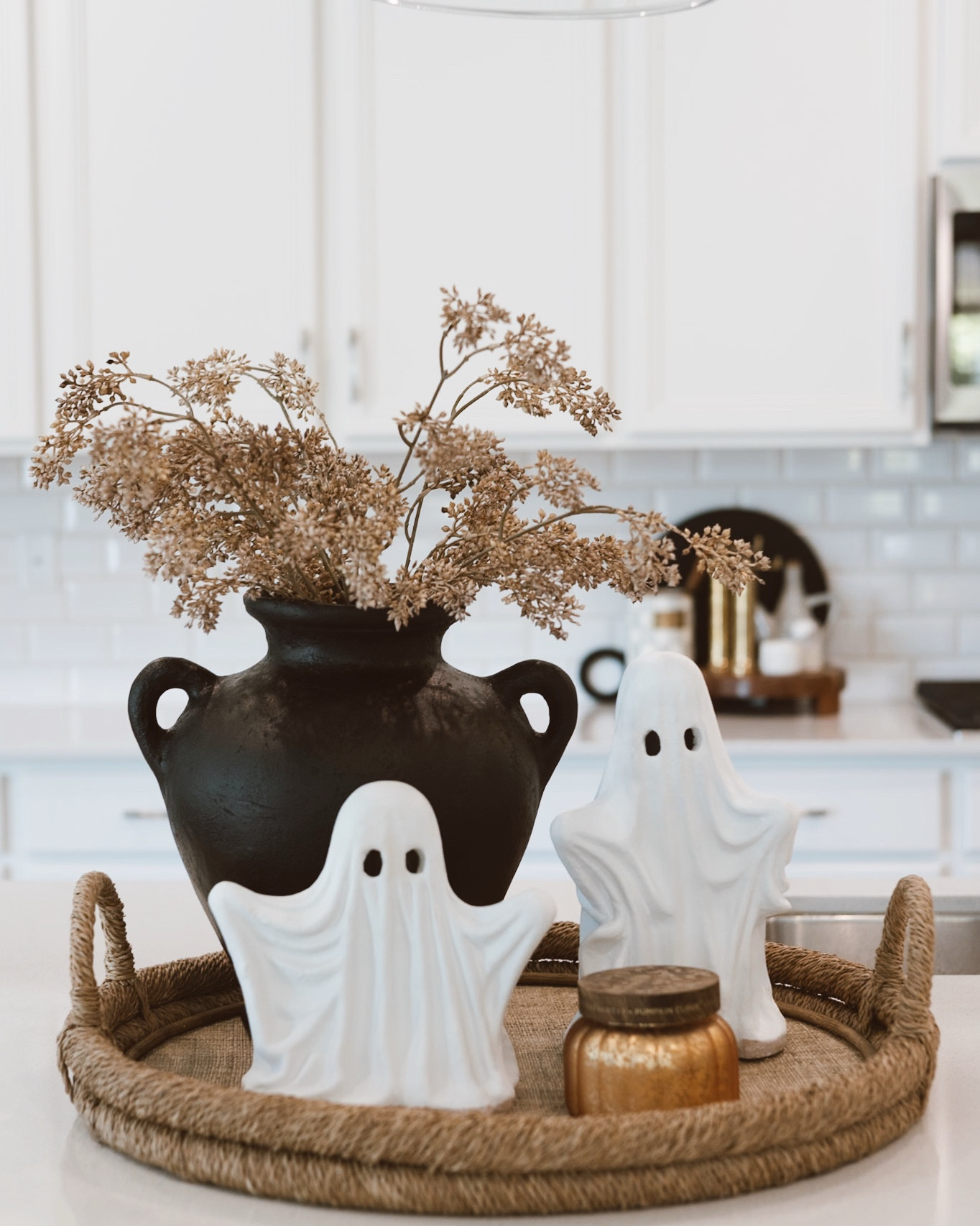 Halloween Kitchen Tray Styling 🤎 

#LTKStyleTip #LTKHome #LTKSeasonal