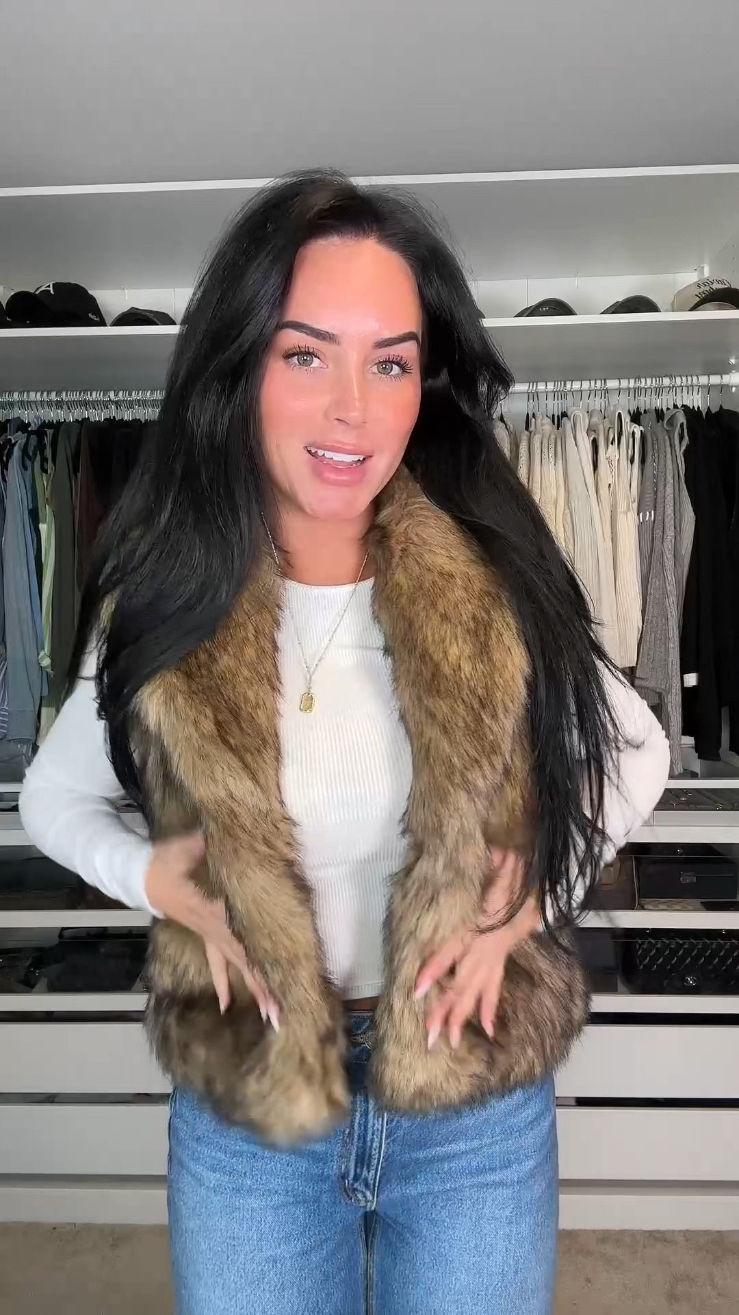 Such a cute faux fur vest!

I will have my outfit 🔗 on my LTK in the Abercrombie section https://liketk.it/4Zvbg

My Sizing: 5’7, 145lbs, 32DD
I’m wearing a size xs in both tops but would like smalls more! Size 27 jeans 

#furvest #fauxfurjacket #abercrombieribbedtop #abercrombieessentials #abercrombieoutfit #holidayfashion #winterfashioh 

#LTKStyleTip #LTKWatchNow #LTKSaleAlert