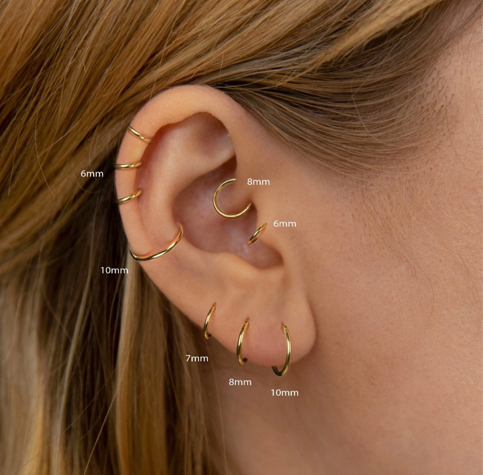 Mini hoop earrings 

#LTKbeauty #LTKstyletip #LTKGiftGuide
