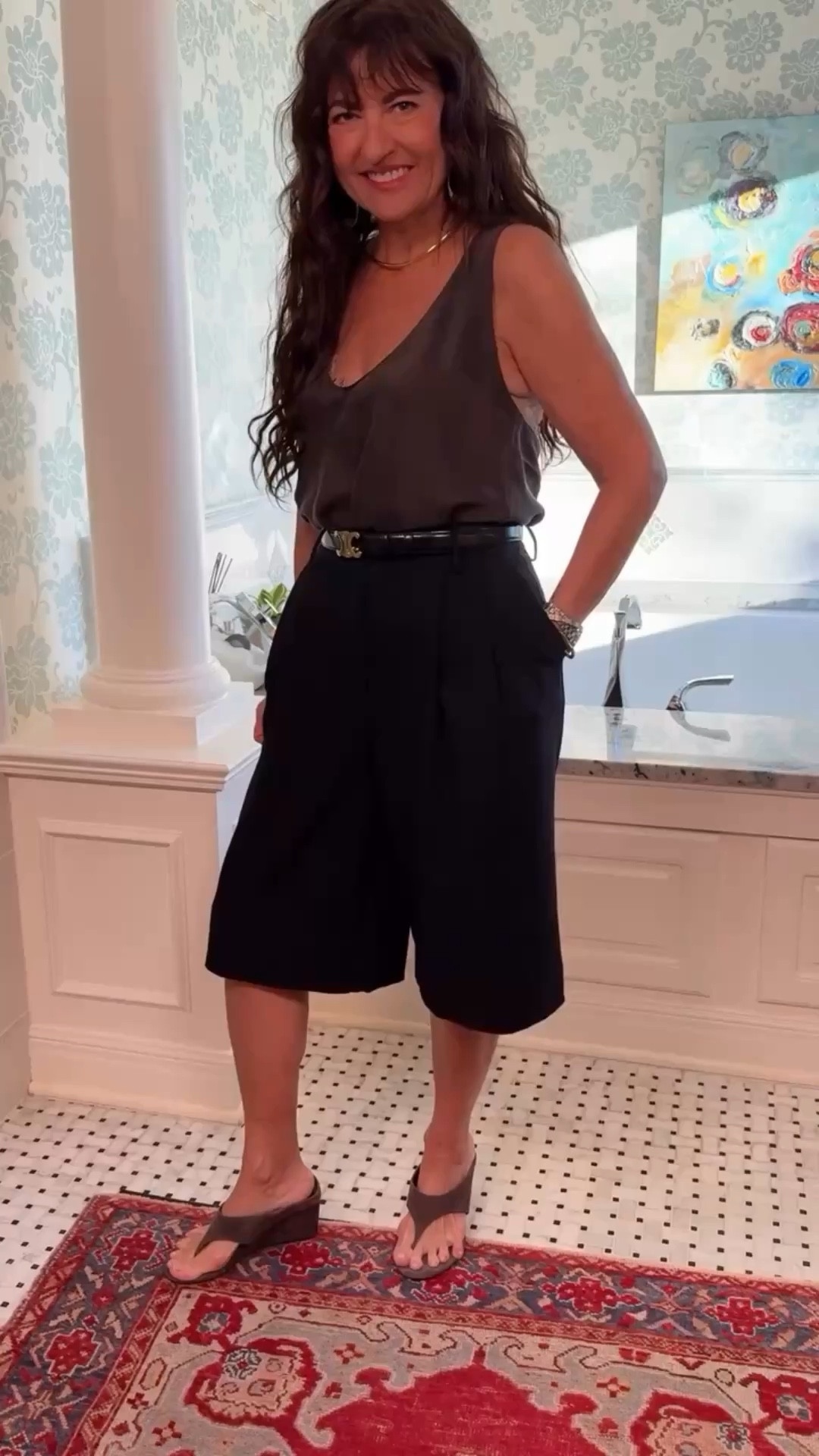 Black Bermuda shorts! Summer al fresco dinner!


#LTKdayinmylife #LTKOver40 #LTKootd