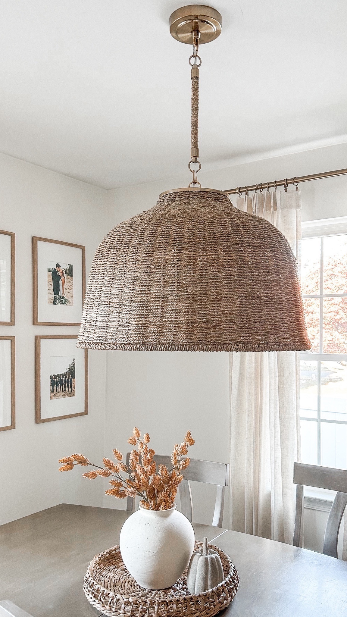 Dining Nook Light Fixture ✨

Organic modern home, textured light fixture, gallery wall, neutral dining nook, pendant light

#LTKfindsunder100 #LTKfindsunder50 #LTKhome