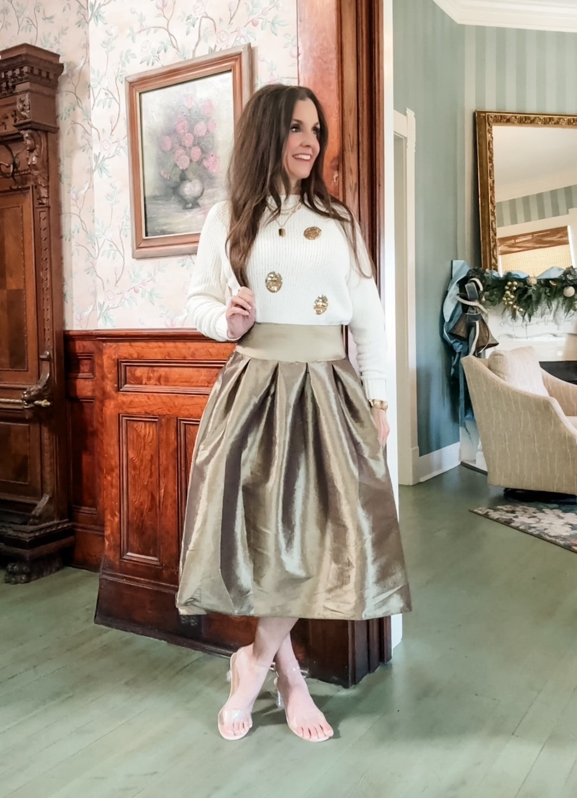 The most adorable holiday outfit! My exact outfit is sold out from Cato, but I linked a bunch of similar items. 


Women’s fashion, winter fashion, winter style, winter outfits, winter outfit inspo, holiday fashion, holiday style, holiday outfits, holiday outfit inspo, Christmas outfits, Christmas outfit inspo, Christmas eve outfit 




#LTKootd #LTKHoliday #LTKOver40