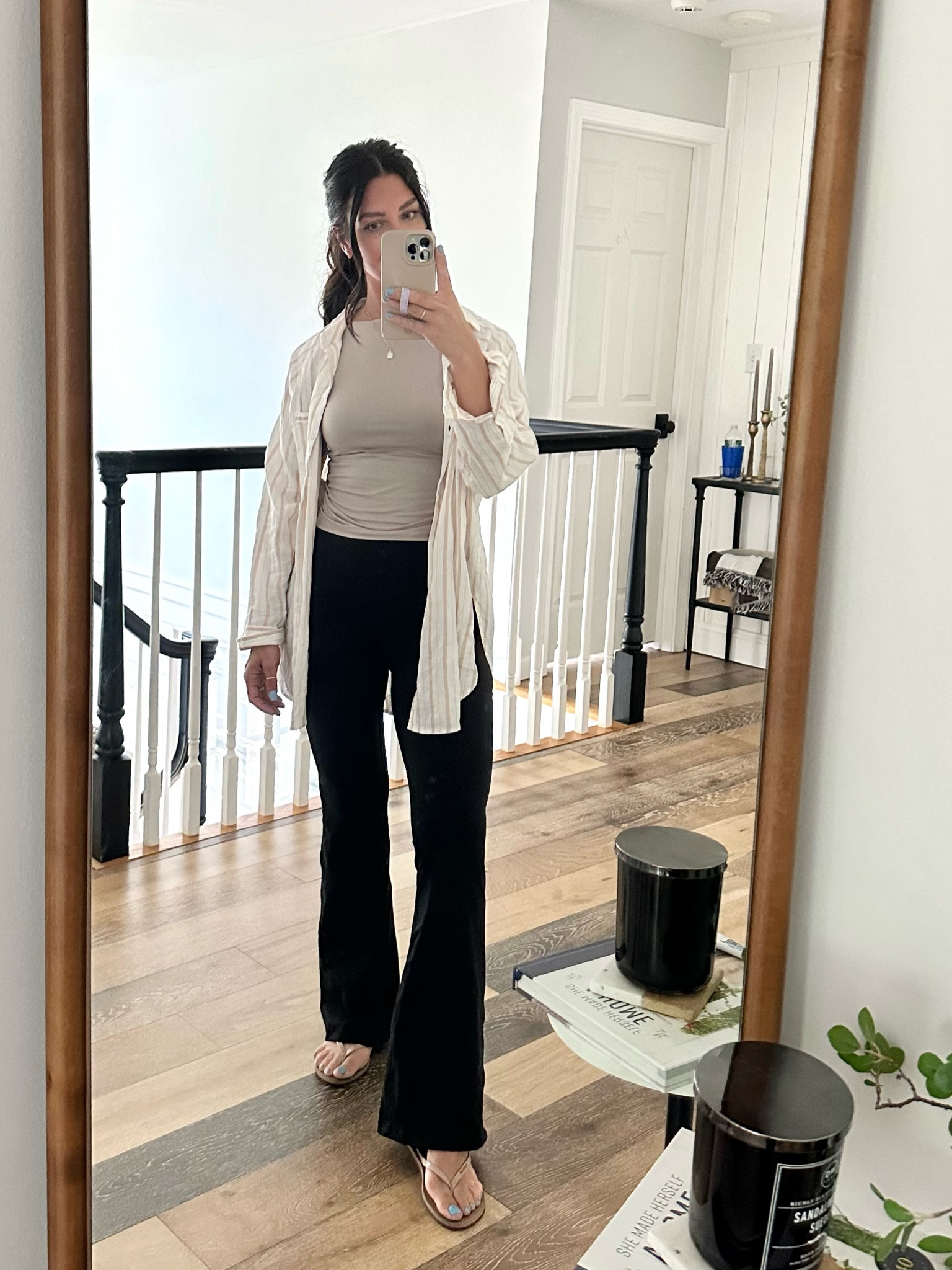 Loving this oversized, lightweight shirt for a put-together look 


#LTKSaleAlert #LTKFindsUnder50 #LTKOver40