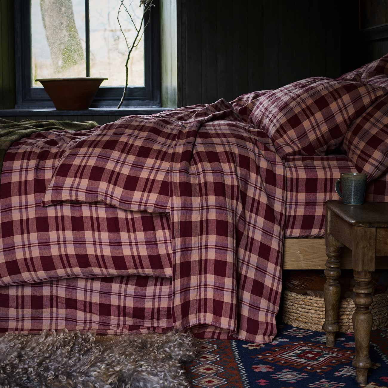 Berry Plaid Linen Flat Sheet | Piglet