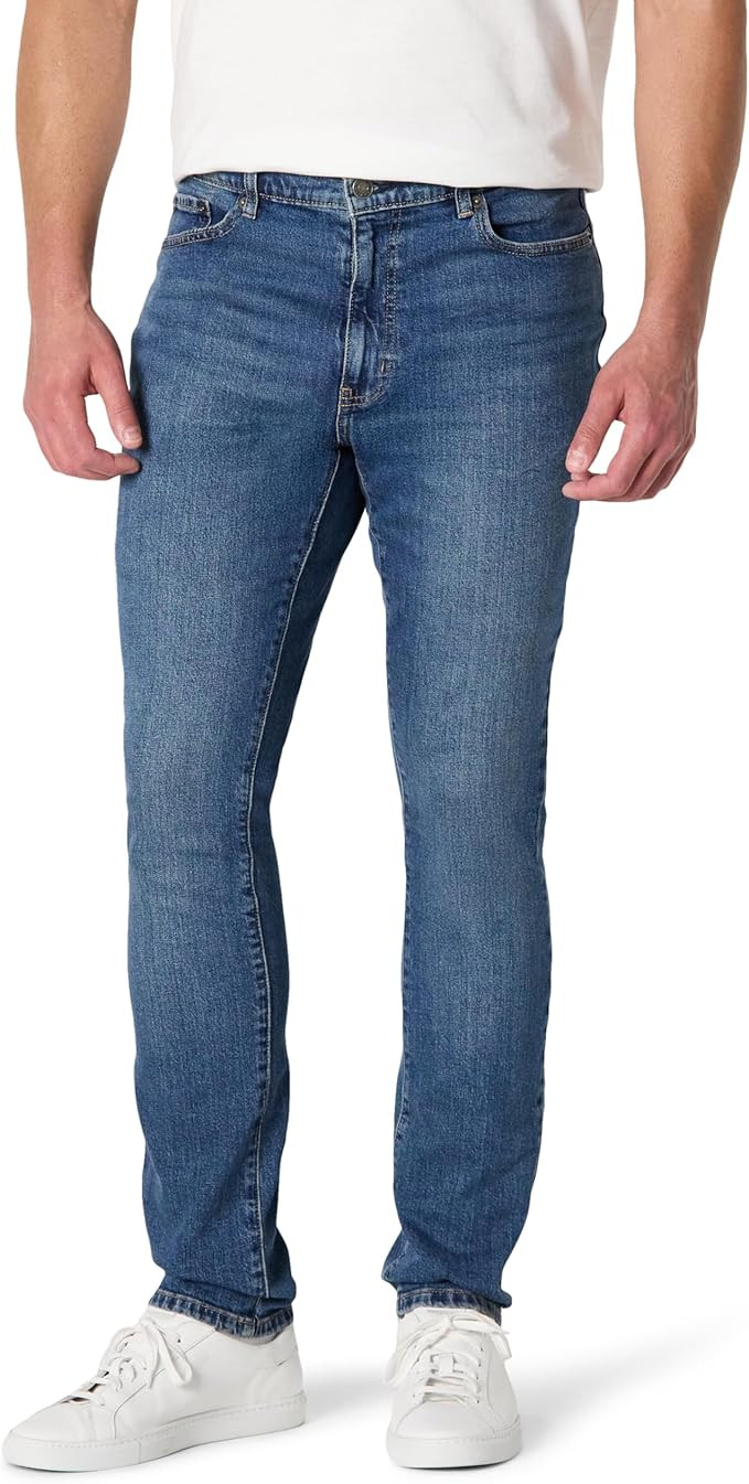 Amazon Essentials Men's Medium Stretch Skinny-Fit Jean | Amazon (US)