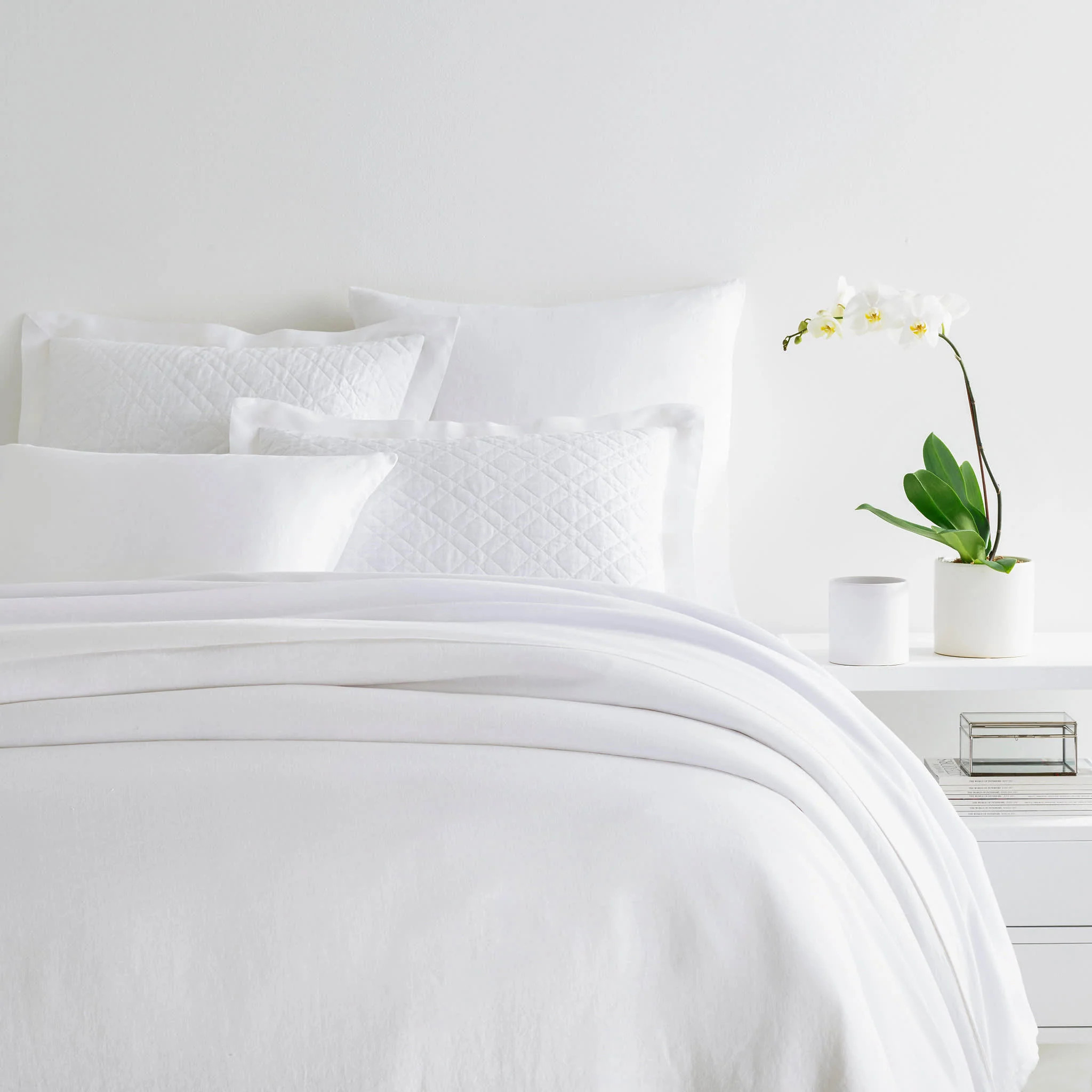 Lush Linen White Duvet Cover - King | Annie Selke