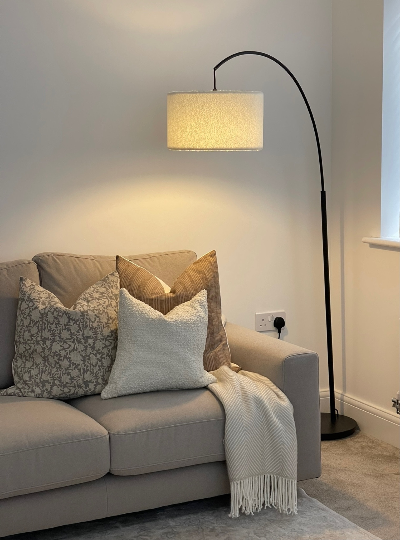 Living room floor lamp 

Boucle lamp shade, arch floor lamp, arch lamp, home decor 

#LTKhome #LTKSeasonal #LTKfindsunder100