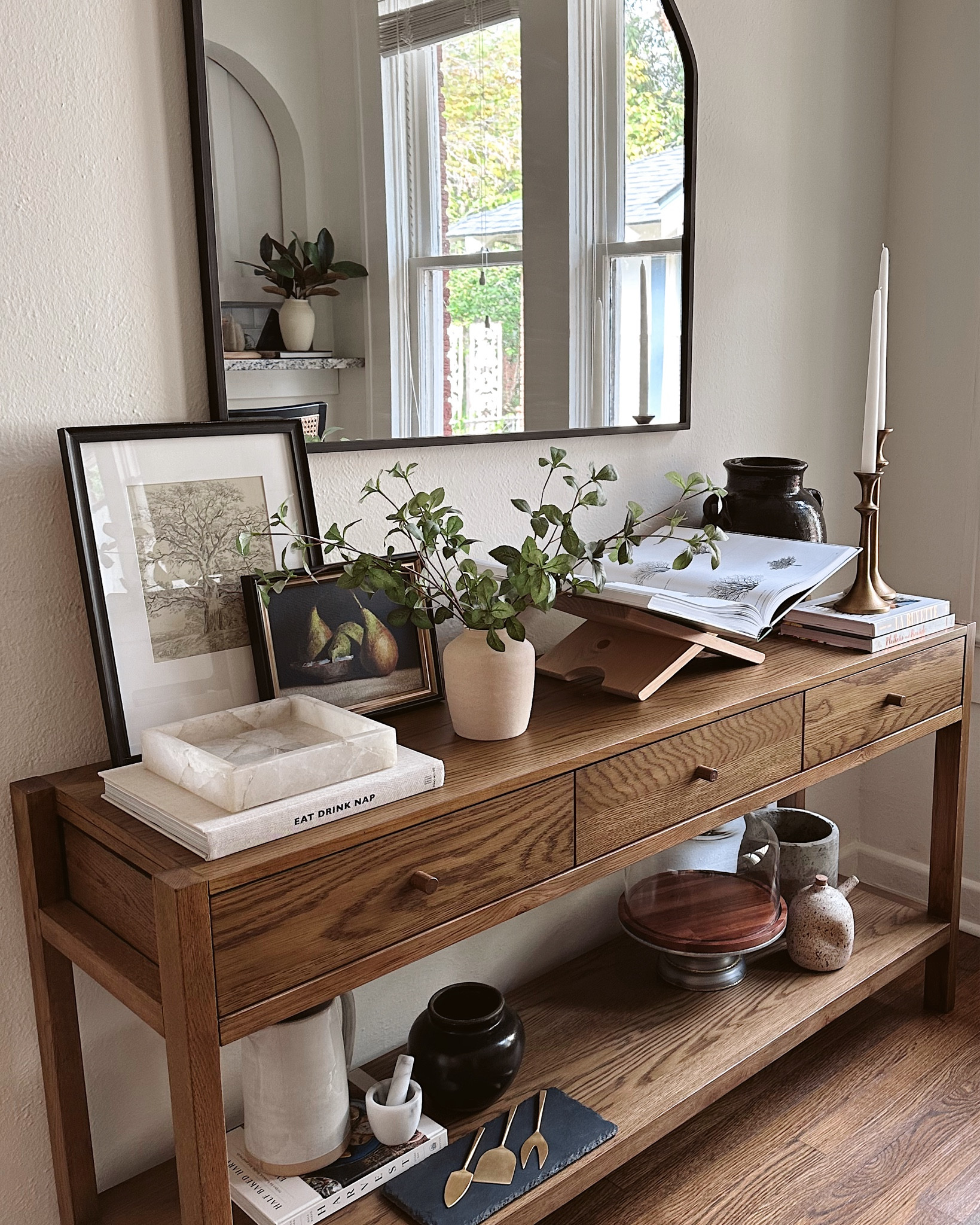 Client: I want to lean into the bungalow motif but make some modern choices here and there too, without completely renovating the kitchen. 

Me: Say no more. 😜

#morganpagedesigns

#LTKHome