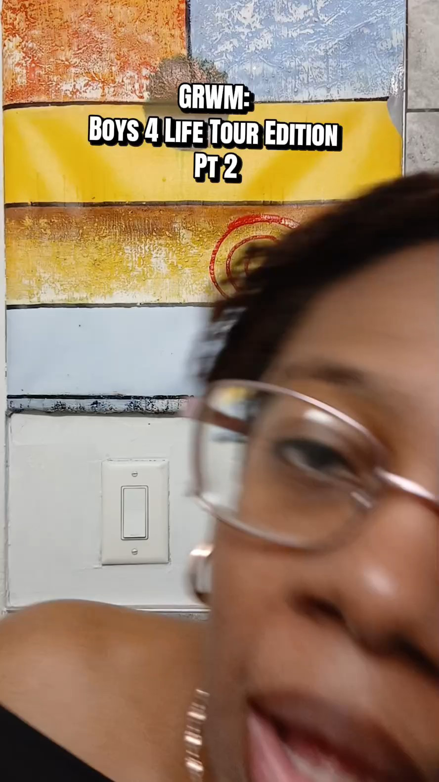 GRWM to go to the Boys 4 Life Tour at The Prudential Center in JerseyOn my lips: @Rom&nd US Mocha Mousse Volume shack TrioOn my eyes: @Maybelline NY Sculpt Stix Eye liner @loréal paris usa Telescopic Extentionist Mascara in 994 Black Noir #LOrealParisPartner  #LOrealistar #grwm #boys4lifetour #Extensionlikelashes 

#LTKootd #LTKgrwm #LTKBeauty