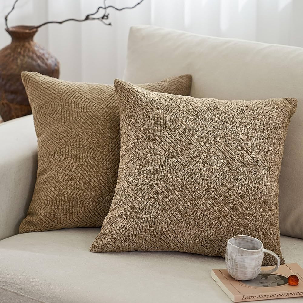 Pillow Covers 18x18, Boucle Pillow Covers Set of 2, Decorative Pillows for Couch Luxury Neutral P... | Amazon (US)