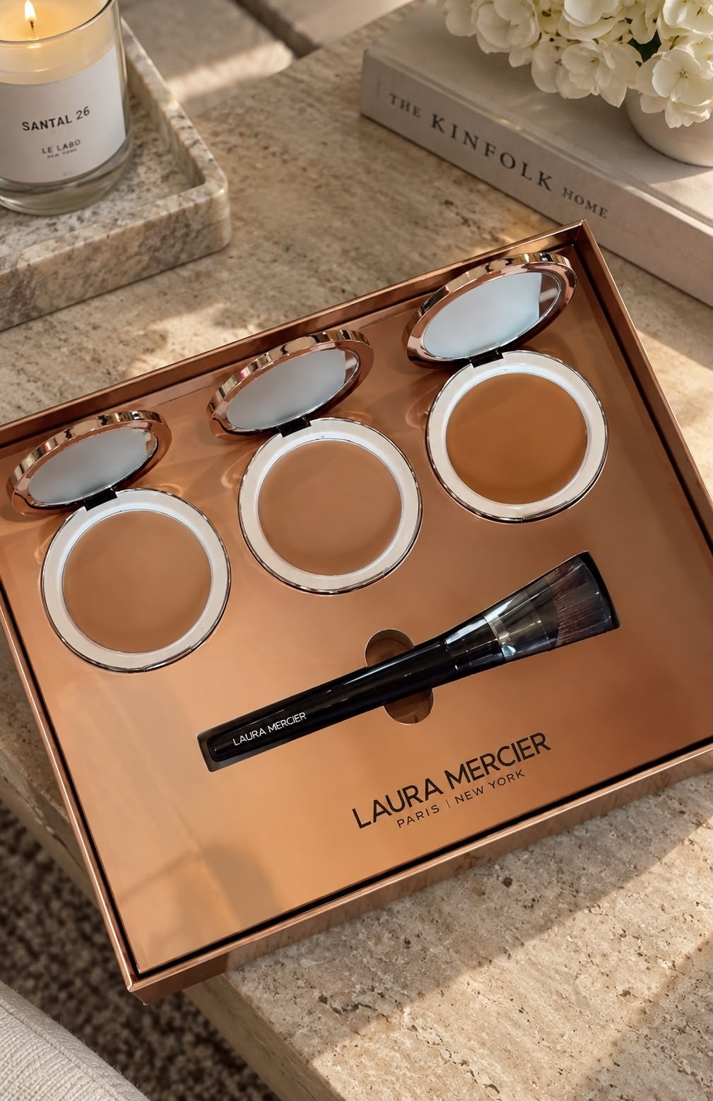 ✨ The makeup upgrade your routine has been waiting for. ✨ This Laura Mercier set is giving luxury beauty meets effortless glam 🤎 From bronzed, sculpted skin to that flawless finish, these are the kind of makeup staples you’ll reach for on repeat.

If you love natural-looking, polished makeup, you’ll want to see this one. 👀

Shop this Laura Mercier beauty find on my LTK! 🛍️✨

 

 #LTKselfcare #LTKvlog #LTKBeauty