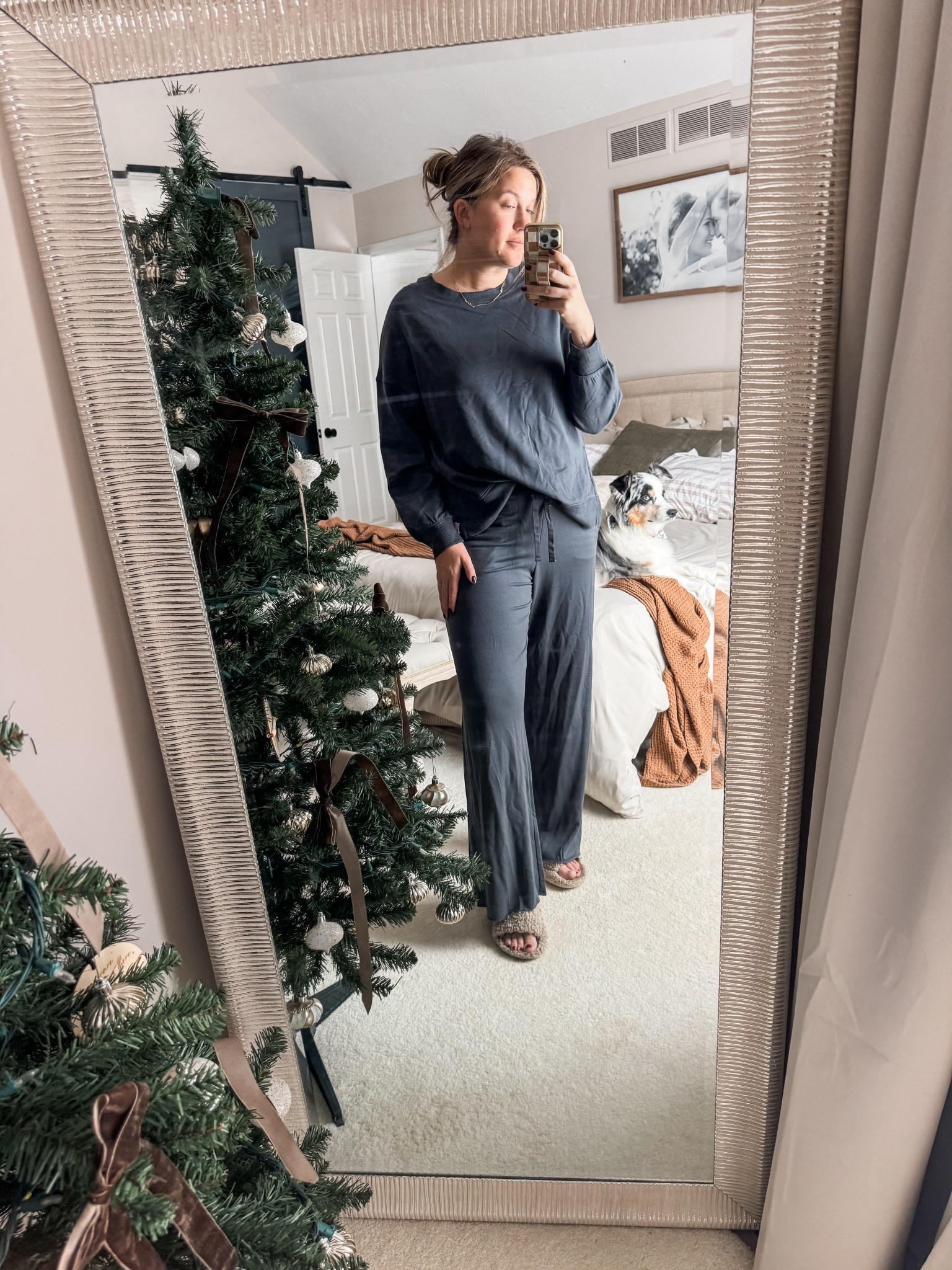 Literally never taking this off… cozy lounge outfit you can easily wear out and look cute 😍😍

#LTKmomlife #LTKFindsUnder50 #LTKootd