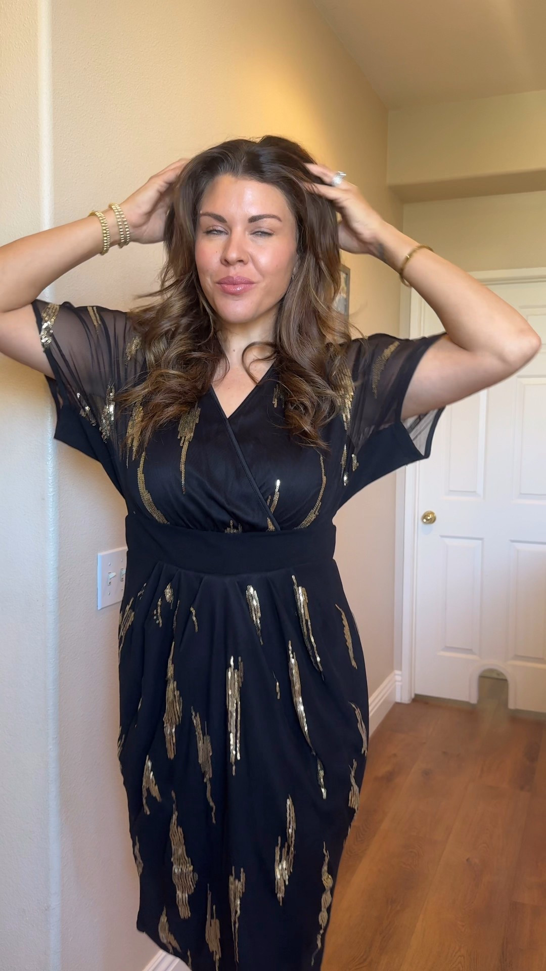 This is your wow dress ✨
I’m obsessed with this sequin embroidery midi dress from BloomChic—the pleated waist is SO flattering and the fit is unreal. Perfect for weddings, parties, date nights, or any special occasion where you want to feel confident and comfortable.

Available in sizes 10–30 💕
A total confidence booster.


#LTKMidsize #LTKPlusSize #LTKFindsUnder50