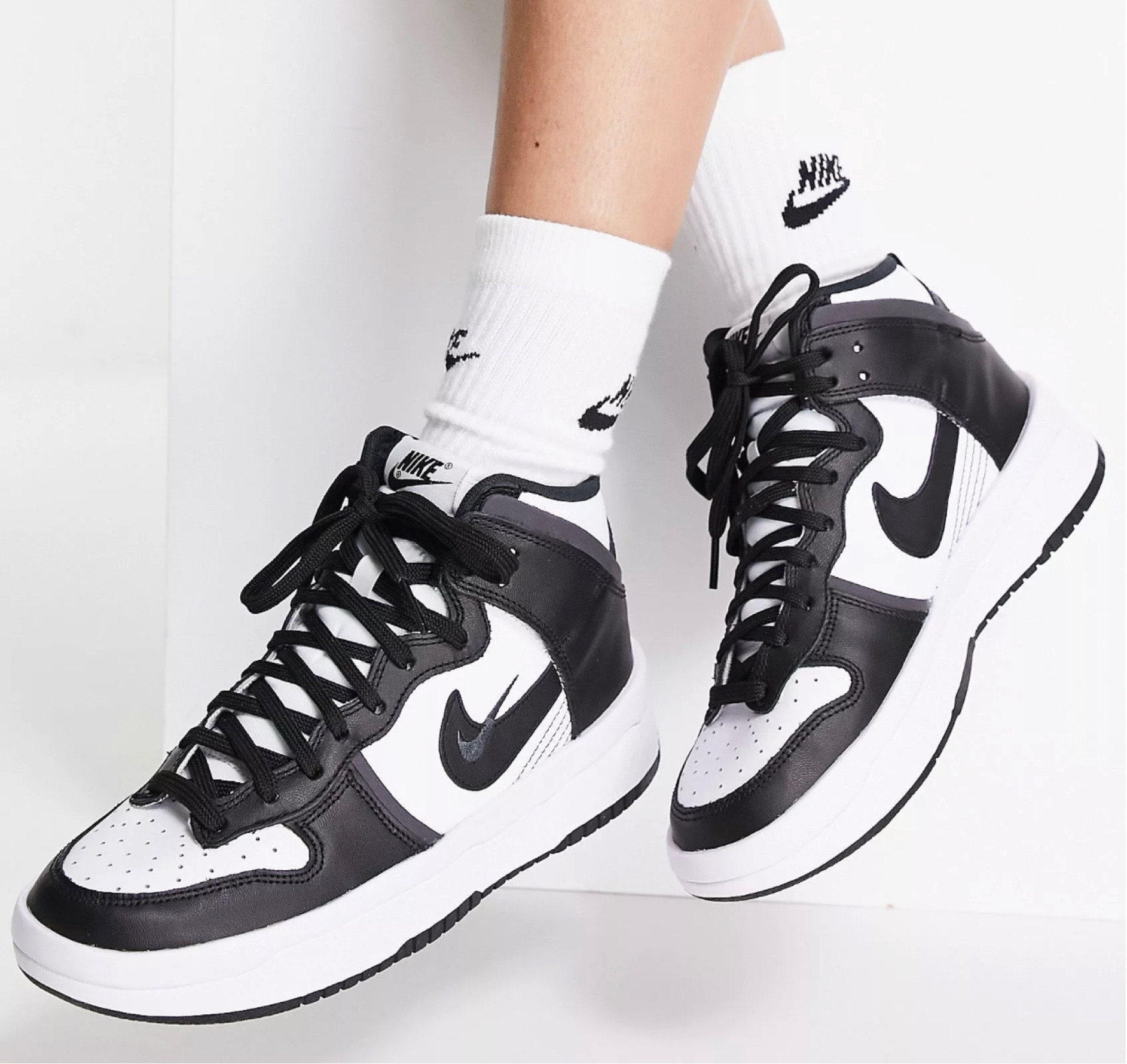 Favorite sneakers, trendy shoes, Nike dunk, converse, Steve Madden, sneakers, women’s shoes, top sneakers for women, new balance, Reebok, casual shoes, everyday wear, asos, foot locker, dsw shoes

#LTKstyletip #LTKshoecrush