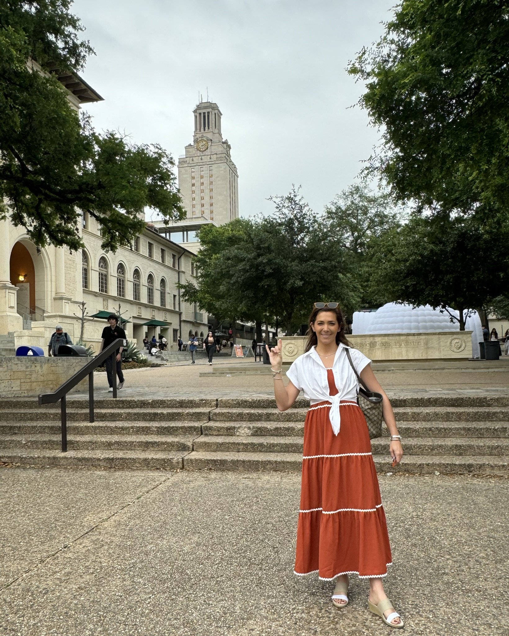 I bought this dress solely because it reminds me of the @longhornband uniforms! It $43 on @amazon - save 5% using code: 6ZYS4RVD 

Worn today for the “total eclipse of the horns” campus event 🌞🌑🤘🏽

Color: “solid brick red”

#burntorange #hookemhorns #texasfight #texasforever #utaustin #longhorns #texaslonghorns #texasspirit #hookem #burntorangebuys #burntorangeandwhite #bevo #gamedaygear #gamedayfashion  #texasex #texasexes #texasfootball #texasbasketball #sec  