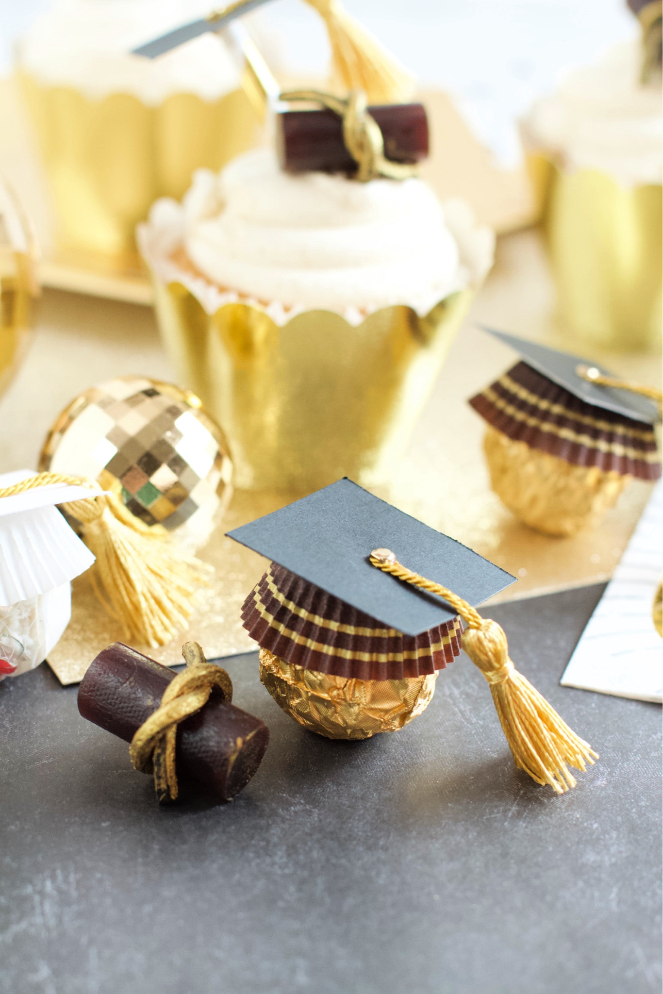 DIY graduation hat treat idea that is super easy to make and a fun way to dress up your dessert table. 

#LTKparties