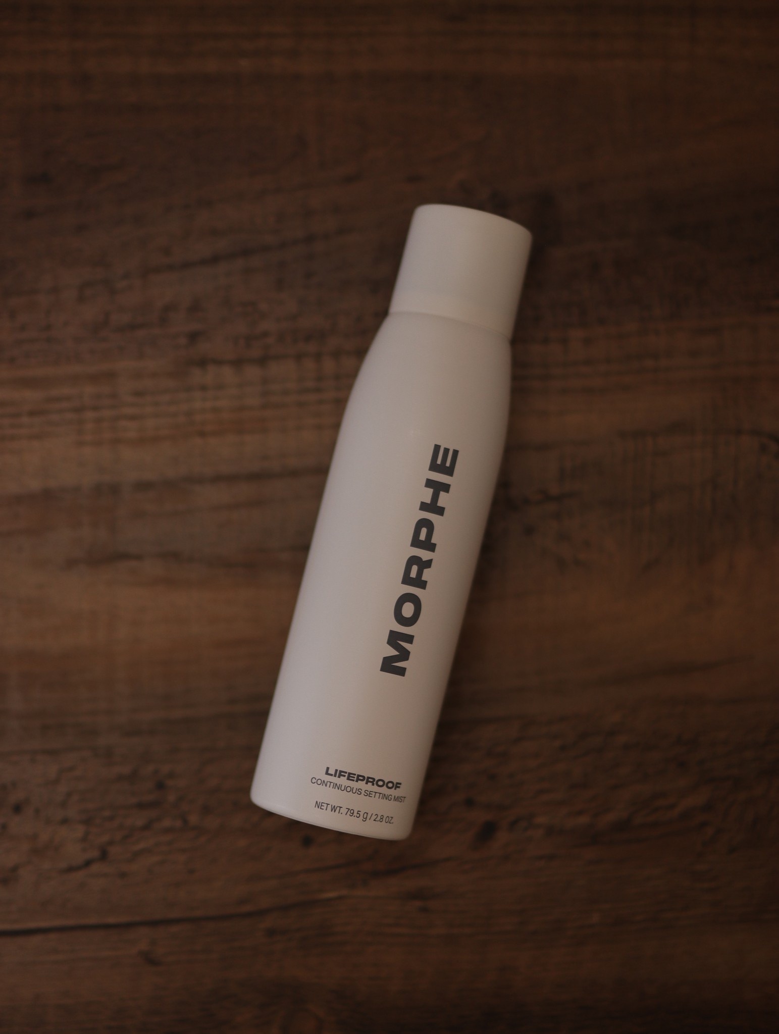 Been using the new MORPHE setting spray and I love how it makes my face look natural and glow. Not intense glow, but a nice, natural one.