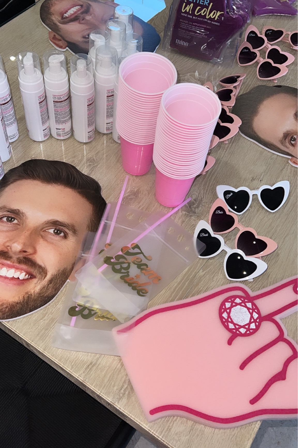 Team bride 
Sunglasses 
Bride 
Bachelorette 
Foam finger 
 

#LTKunder50 #LTKstyletip #LTKunder100