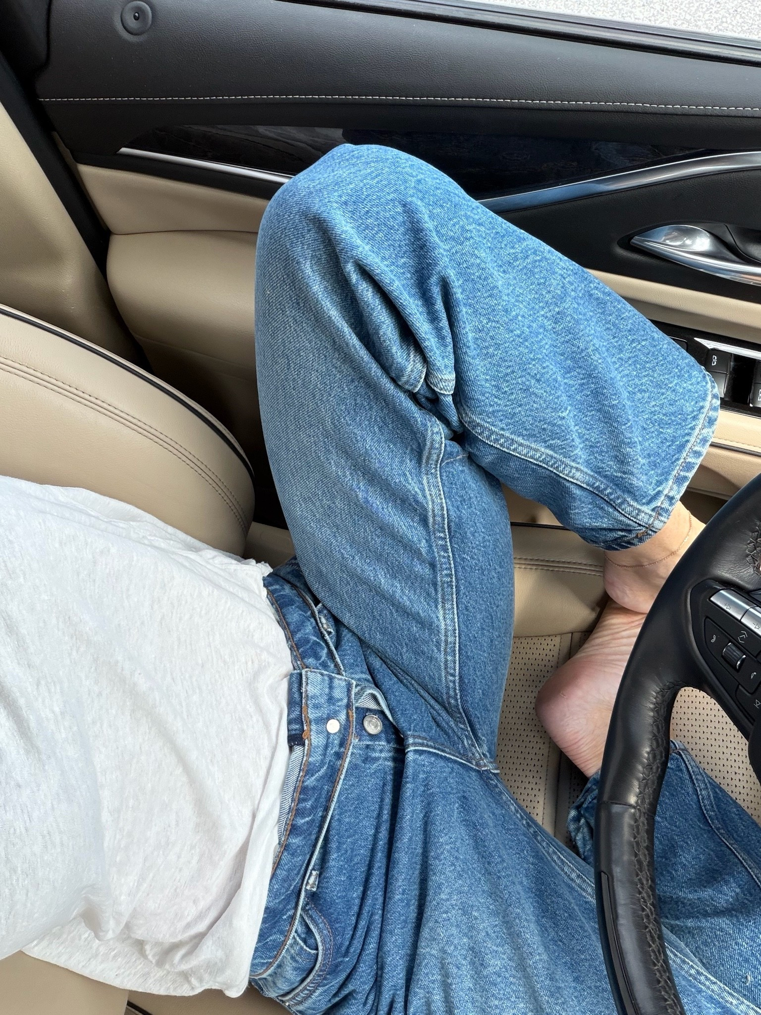 Add to cart and trust me. Best jeans ever had

#LTKootd #LTKOver40 #LTKSeasonal