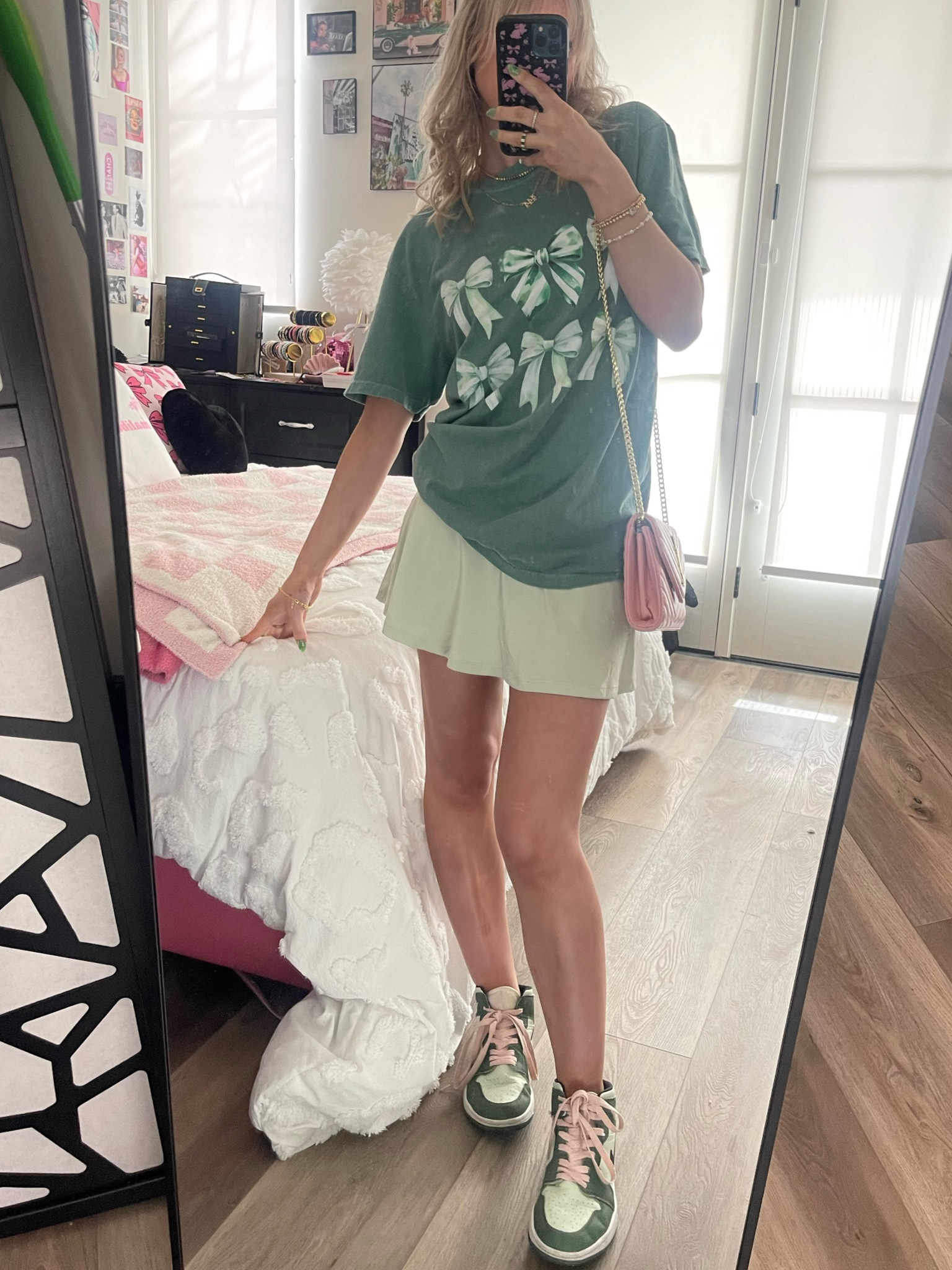 Fast ship on shirt if u want before sunday! 

#LTKfindsunder50 #LTKSpringSale #LTKSeasonal