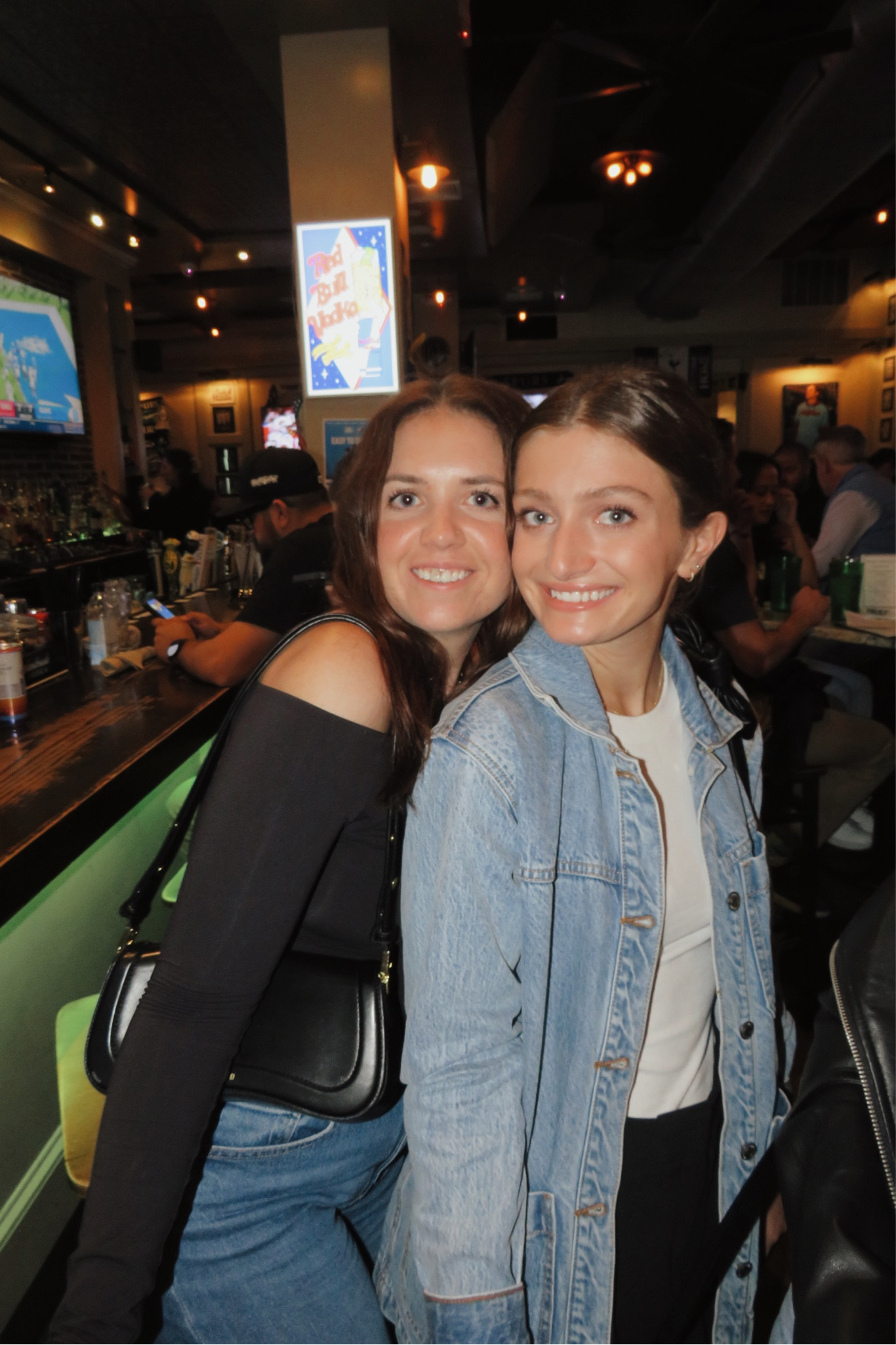 Fall night out 🍁🍂🍃

#LTKSeasonal #LTKFindsUnder100 #LTKStyleTip