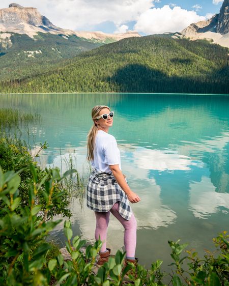 Happy LimitLes Banff launch day! Sharing outdoor outfit inspo from our trip to Canada last September. Who is coming with us this September?!✨ #LimitLesTravel #Canadaoutfits #EarthDay #hiking #athleisure #outdoorsy #canada #travel 


#LTKActive #LTKtravel