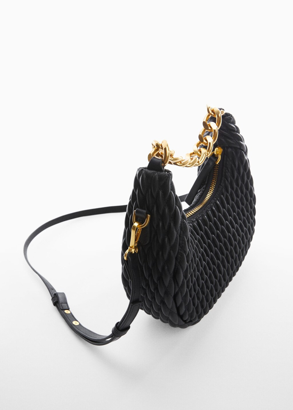 Textured chain bag -  Women | Mango USA | MANGO (US)