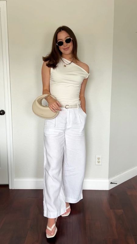 white linen pants 4 ways, summer outfit ideas 