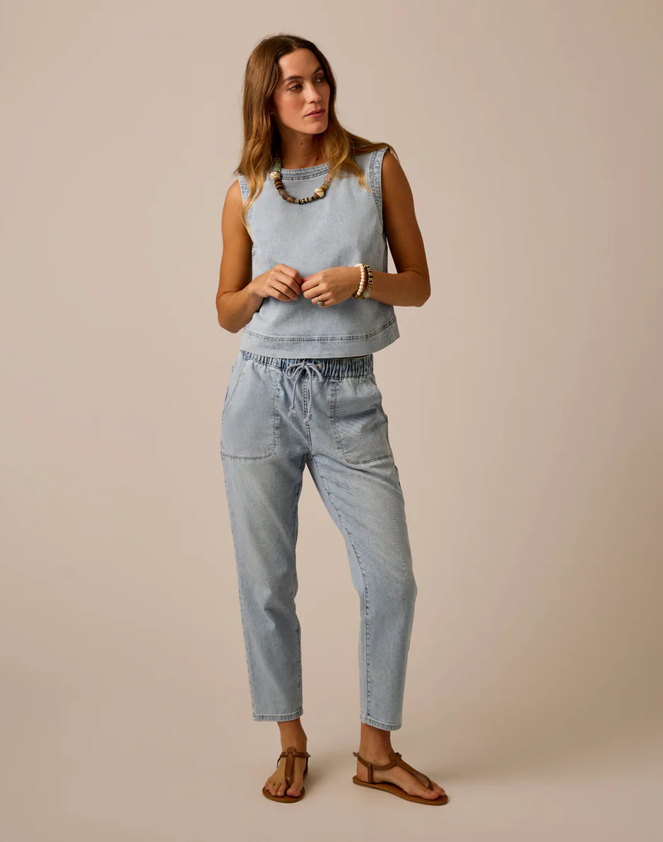Zoe Lightweight Denim Pant: Savannah | Carve Designs