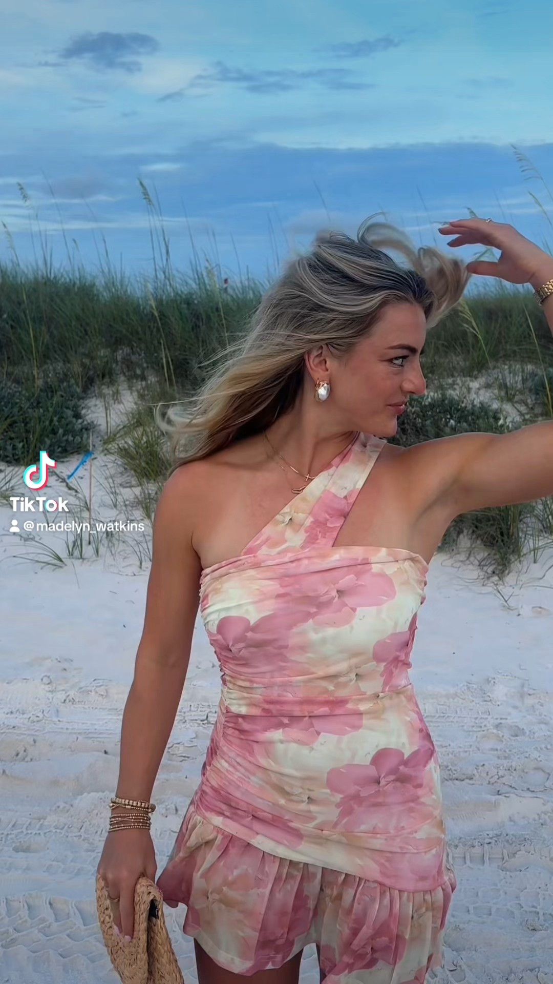 This beach dress is everything !!!! So colorful and fun !

#LTKTravel #LTKSeasonal #LTKFindsUnder100