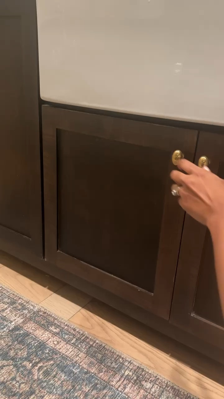 The best thing since sliced bread is this Paper Towel holder from Amazon 🤎
Scroll down below to shop … it’s an absolute must-have for the Kitchen

Home finds | Amazon Home | fall decor | Home decor | Amazon Bestseller | Amazon new arrivals | kitchen finds | Kitchen organization

#kitchenorganization #amazonfinds #cleaninghacks #homegadgets #fallfinds #fallmusthaves #amazonmusthaves #kitchenfinds #kitchendecor #kitchengadgets 

#LTKfindsunder50 #LTKsalealert #LTKhome