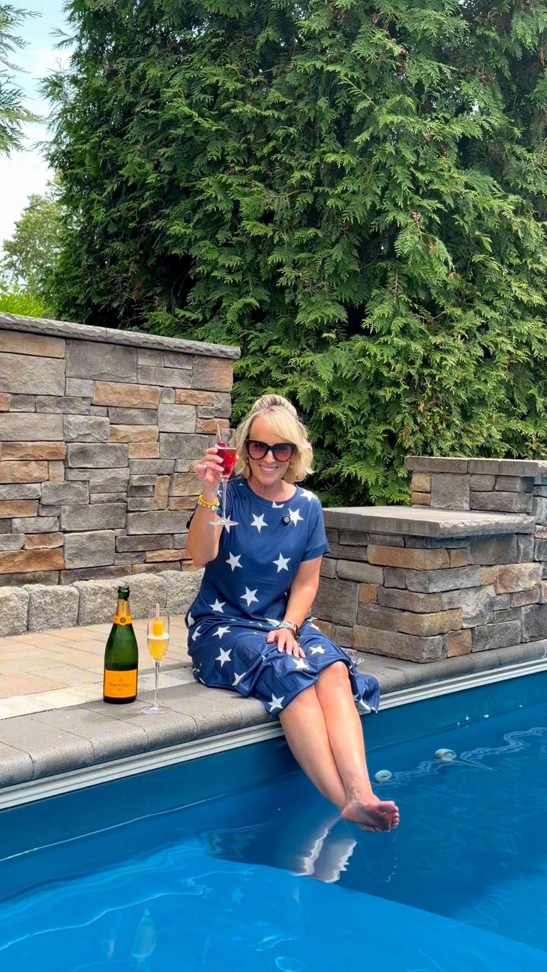 If you're hosting this summer, you need to try my tip of the week! 😎 Grab a popsicle, place it in a champagne glass, and pour in champagne or your favorite sparkling beverage for an easy summer drink your guests will love! It's so refreshing, takes seconds to make, and creates such a pretty presentation that elevates even the simplest drink 🥂 Try this fun tip at your next summer gathering!

#LTKfoodie #LTKHome #LTKSeasonal