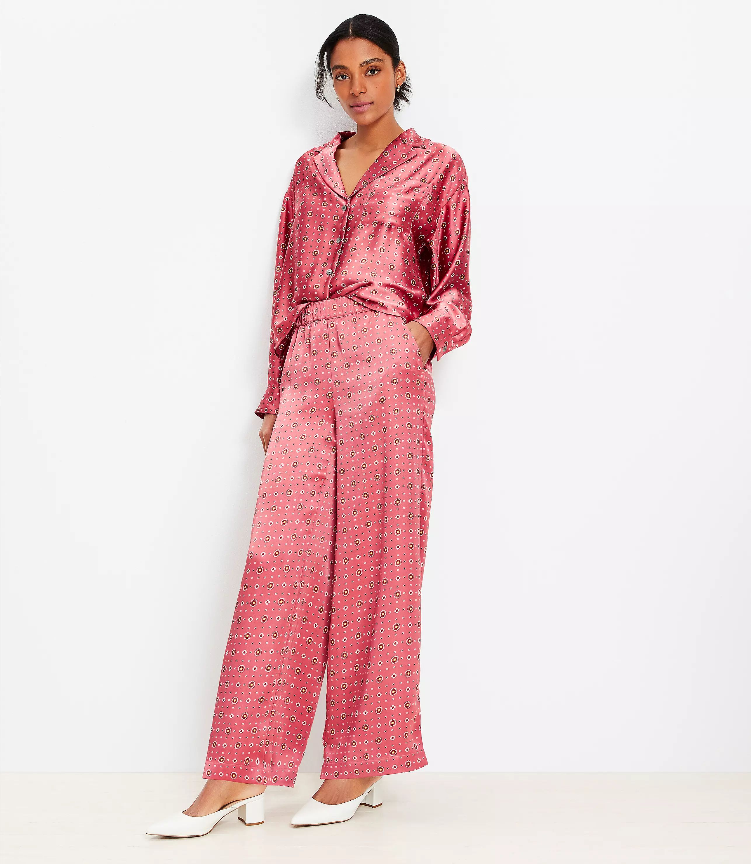 Petite Fluid Pull On Wide Leg Pants in Foulard Satin | LOFT