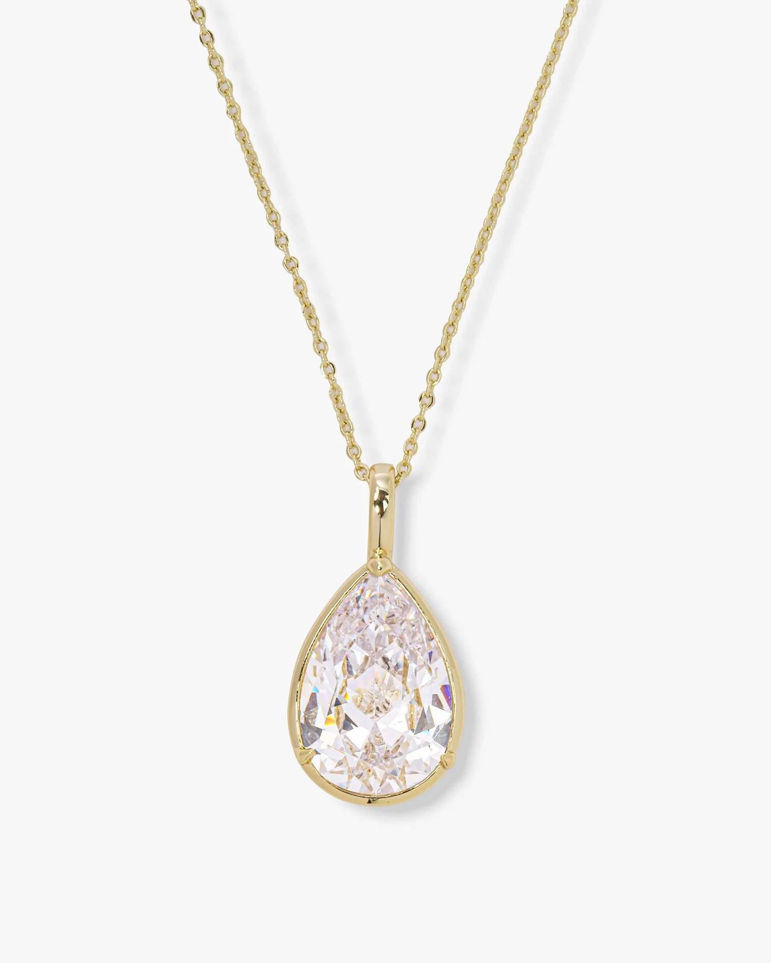 "She's So Stunning Teardrop Necklace Gold | Melinda Maria