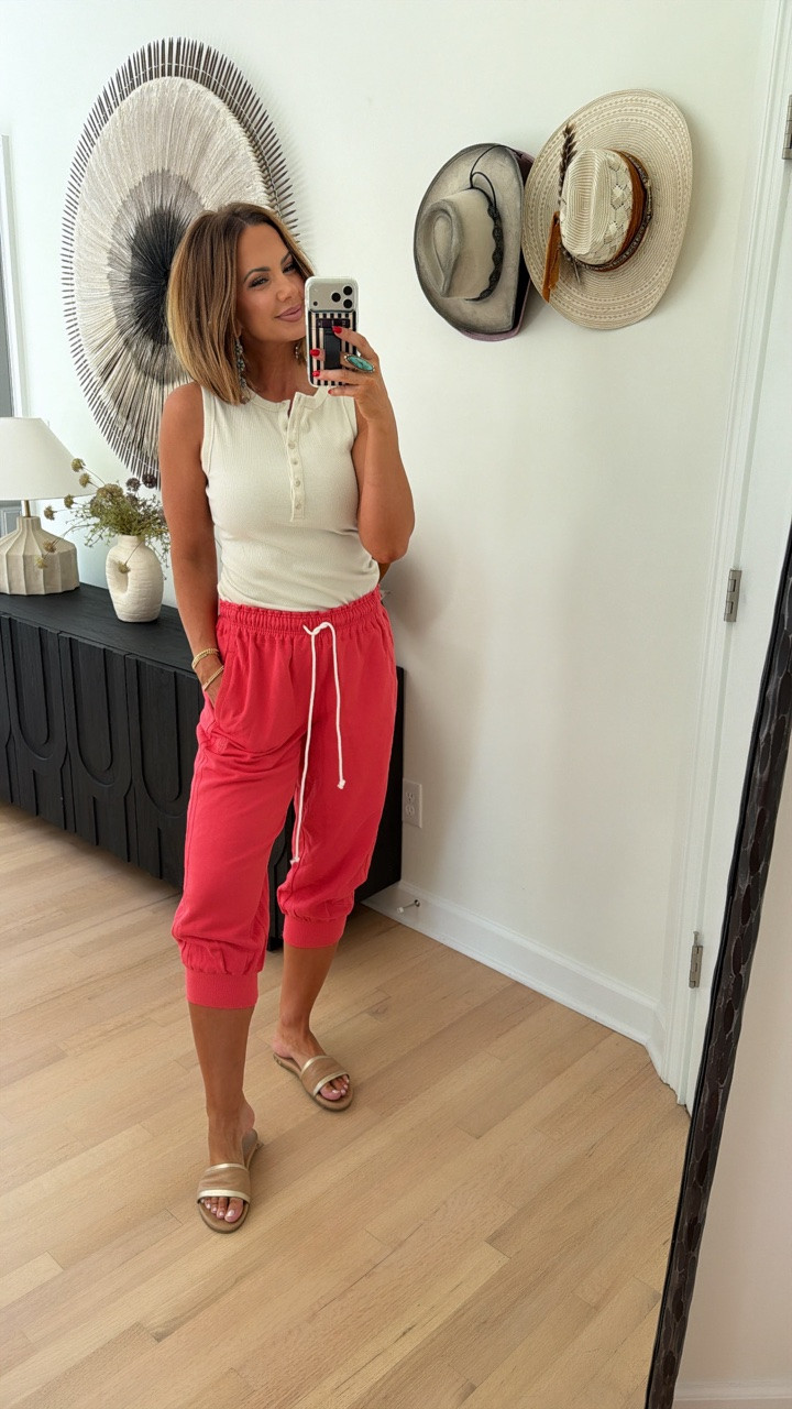 free people capri sweats ♥️

#LTKootd #LTKSaleAlert #LTKBeauty