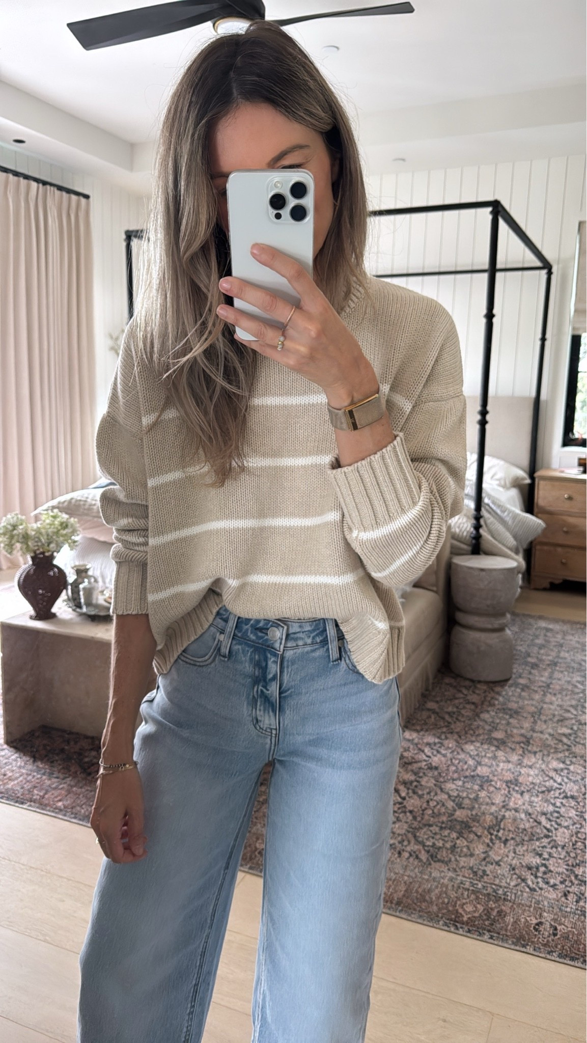The perfect neutral sweater for fall. But the stripe detail gives a little extra something. I size up to a size medium to get that perfect oversized look. I also size of one in the barrel jeans. I’m normally a 27 but I got a 28