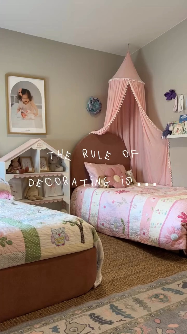 It works if you love it 💗

#girlsroomdecor #decorating #springdecor #springroomrefresh #girlmom