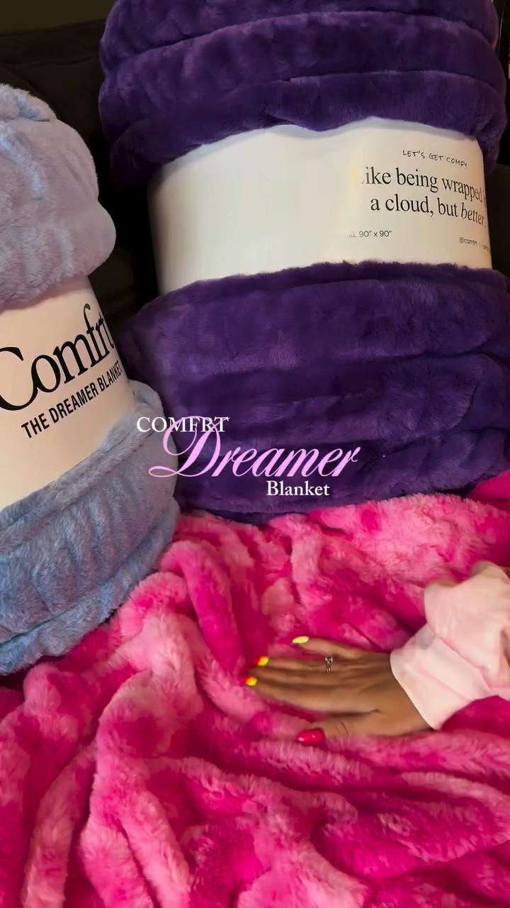 @comfrt Dreamer Blanket is the only blanket you will need!

This blanket is like being wrapped up in a cloud and sleeping on cotton candy. Each blanket has weight to it, giving you the best night’s sleep!

The Dreamer Blanket comes in 4 different sizes in so many beautiful designs!

Save 15% on every order when you shop through my link

Items in this video:  XL Dreamer - Strawberry Swirl XL Dreamer - Allure
XL Dreamer - Violet
Camo Hoodie - Petal Pink Oak (size Medium) Camo Sweatpants - Petal Pink Oak (size Small)

#comfrt #cozycore #cottageaesthetic #cozyaesthetic #cozyvibes

#LTKHome #LTKSaleAlert