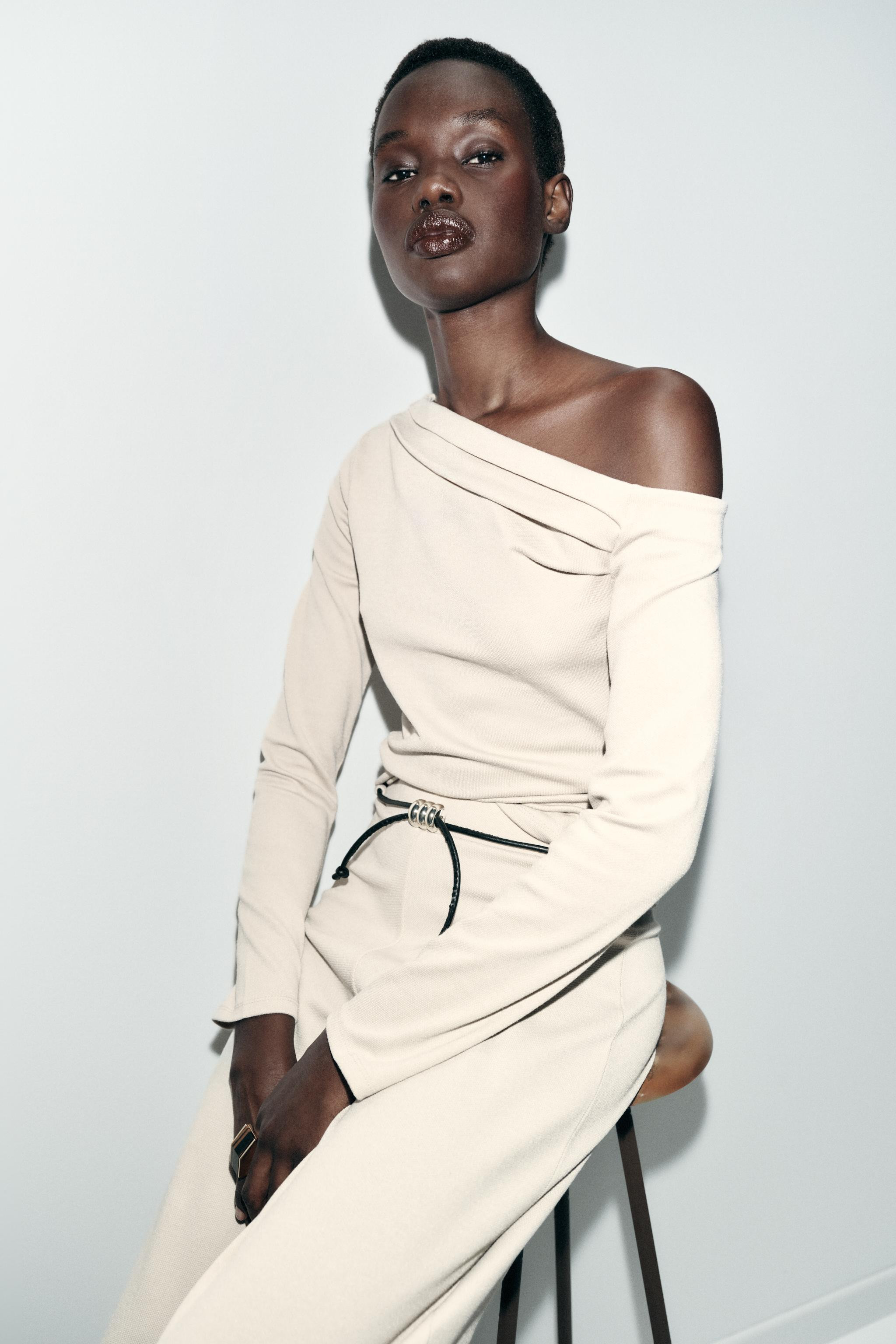 PIQUÉ TROUSERS WITH BELT | Zara UK