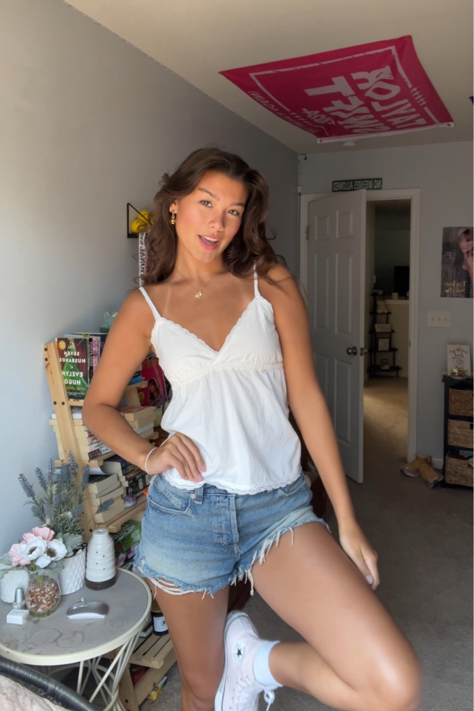 fit 7/3/24
top-brandy
shoes-converse