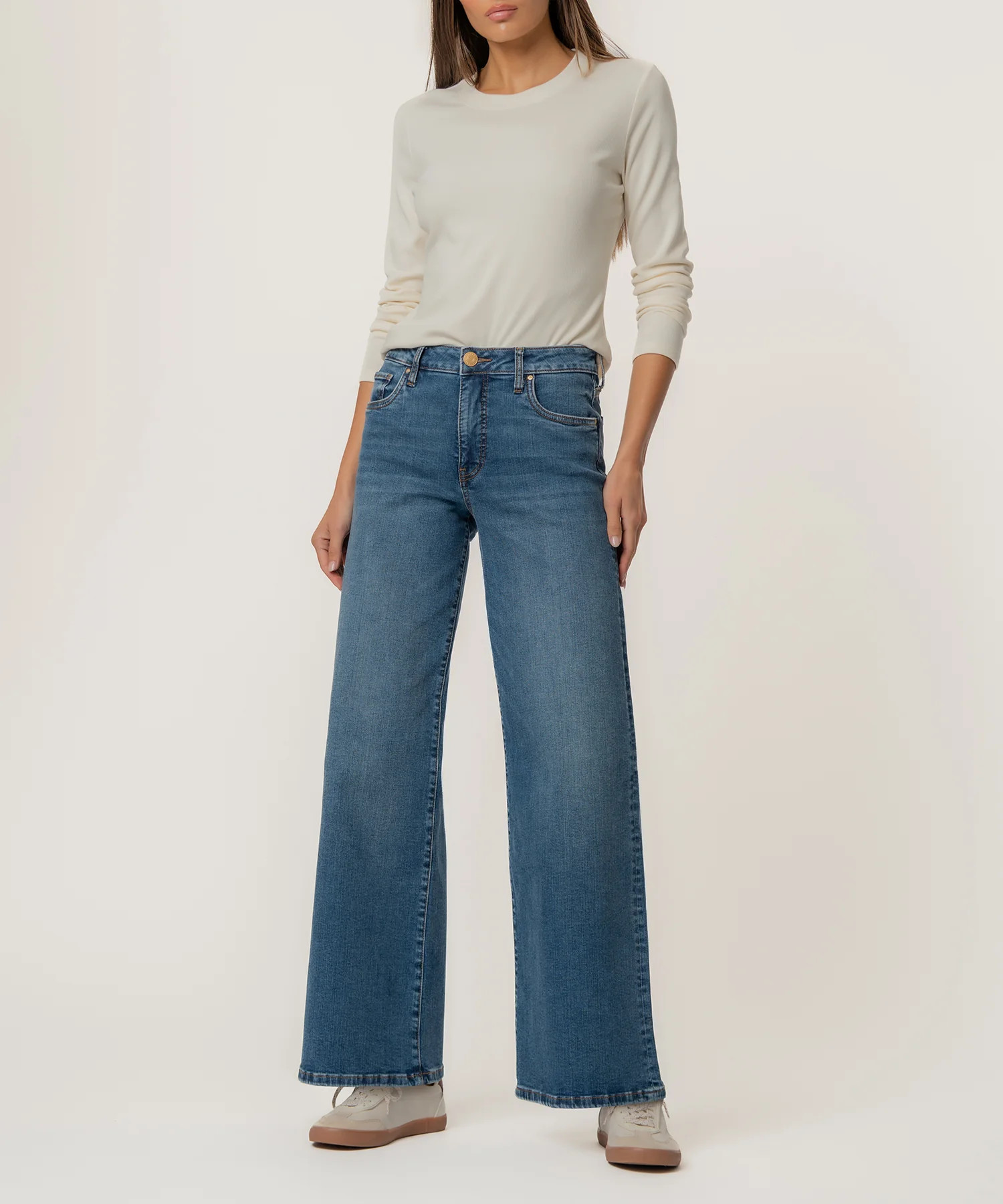 Maya High Rise Wide Leg, Petite in Generous Wash - Kut from the Kloth | Kut From Kloth