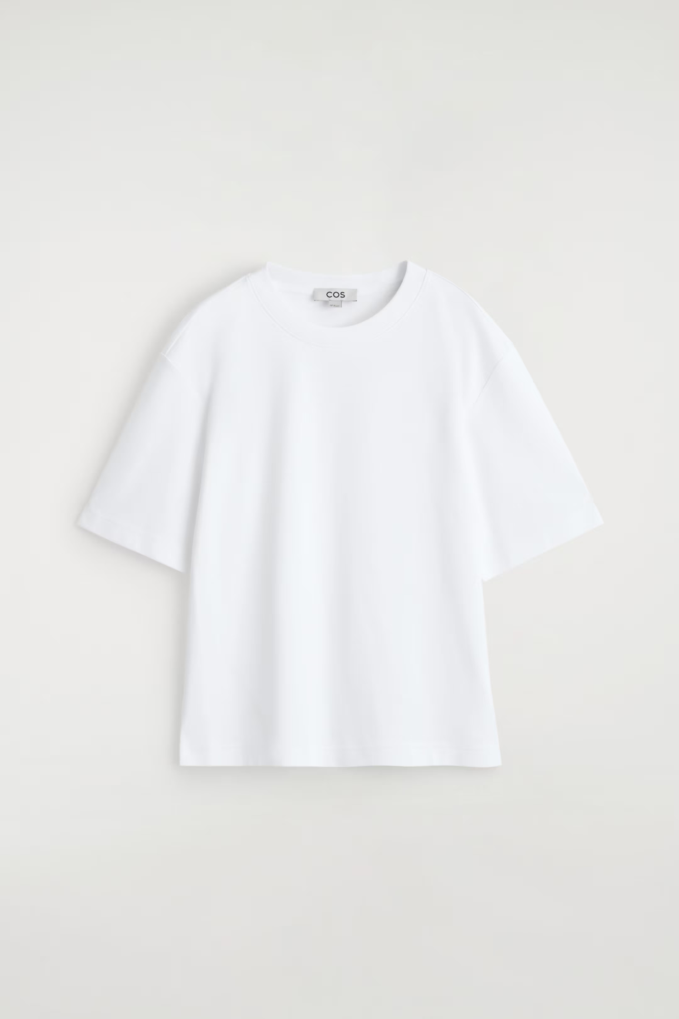 CLEAN CUT REGULAR T-SHIRT - WHITE | COS GB | COS UK