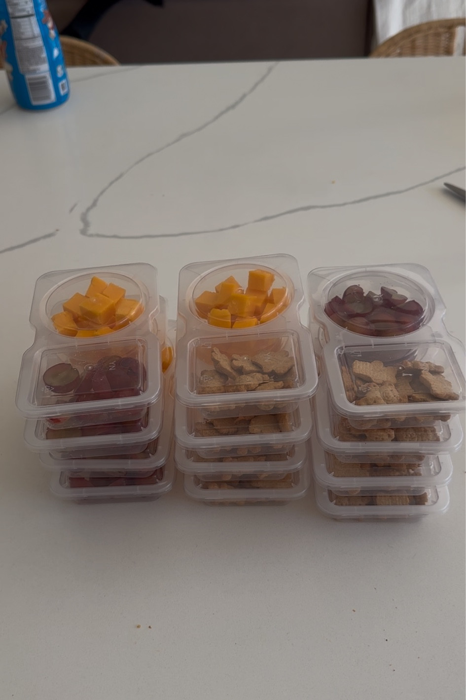 Reusable snack containers!!
