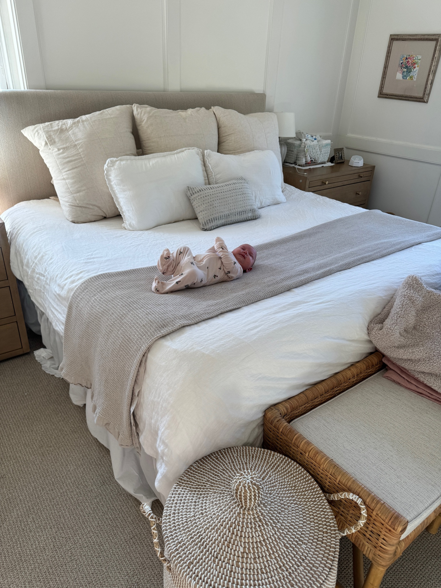 Bedroom links!

(Front 3 pillows are old from Serena and Lily!) 

#LTKhome